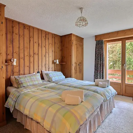 Madelia 218 Charming 2 Bedroom In With Mountain Views And Fireplace アパート
